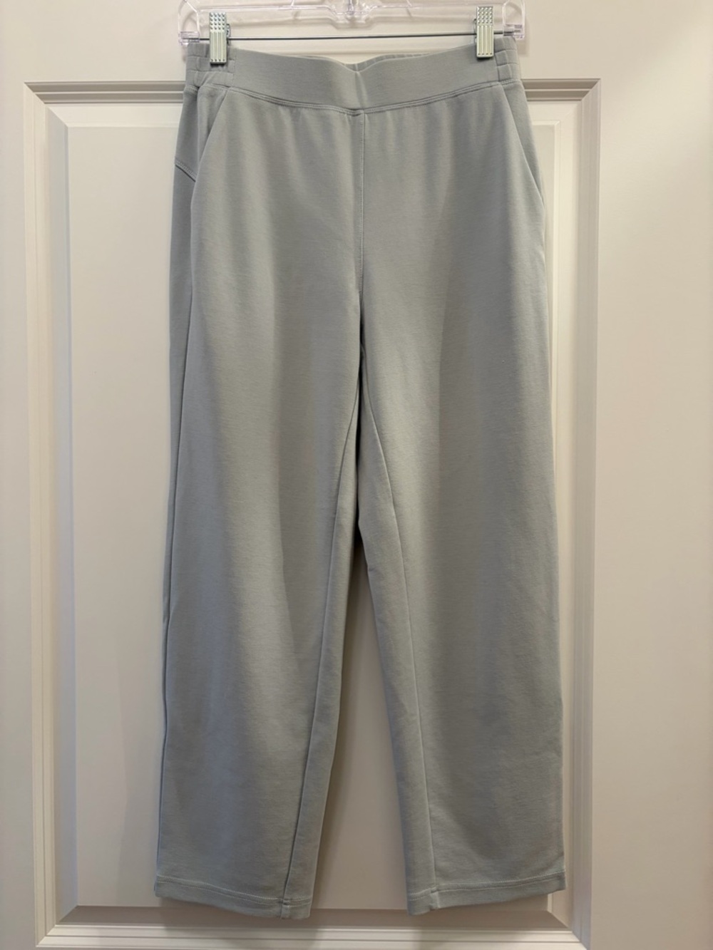 OGL Crewneck Tee Tank & Mid Rise Tapered Pants Travel/Lounge Set - Picture 12 of 12